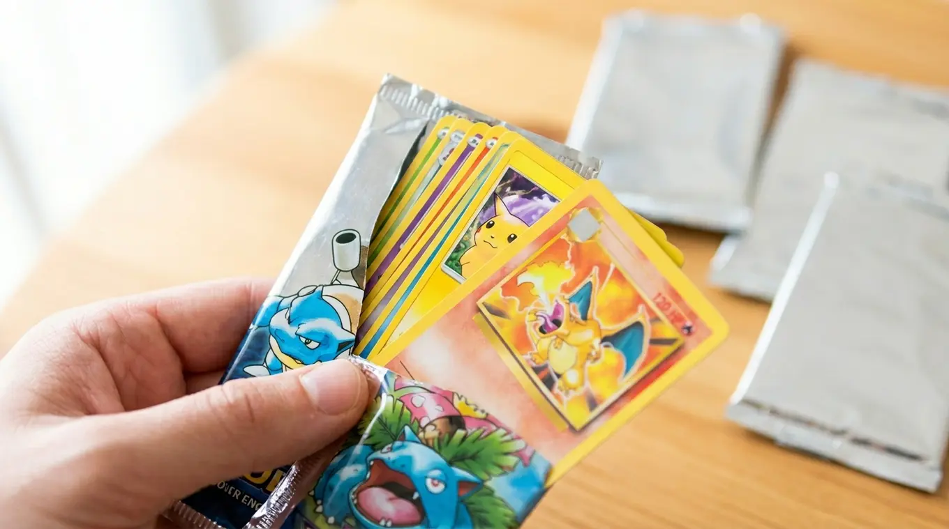 Hoeveel kaarten zitten er in een Pokémon pakje?